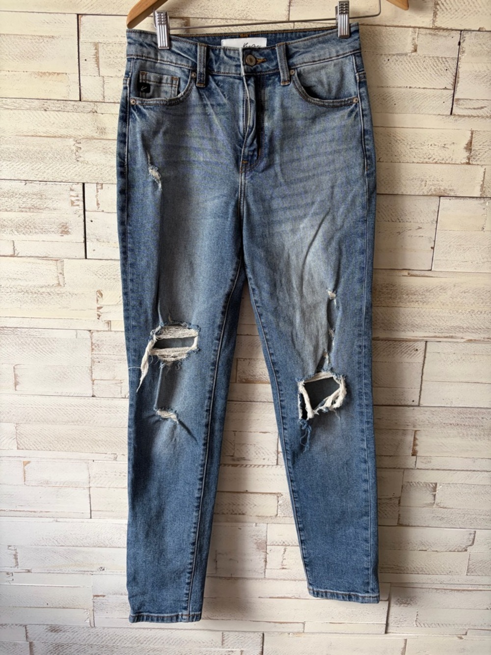 KanCan Distressed Light Blue jeans size 1 24 waist womens